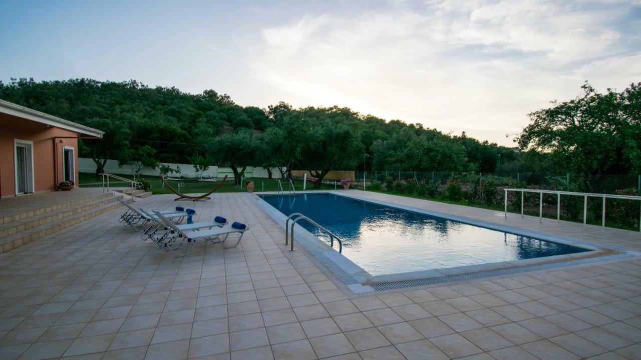 Villa Corfu Erimitis Agios Stefanos  Exterior foto