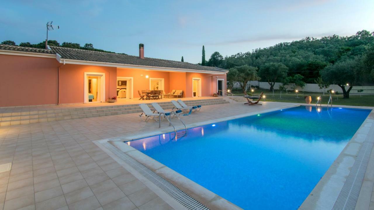 Villa Corfu Erimitis Agios Stefanos  Exterior foto